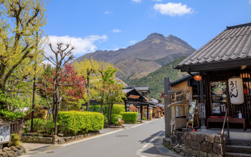 湯の坪街道""